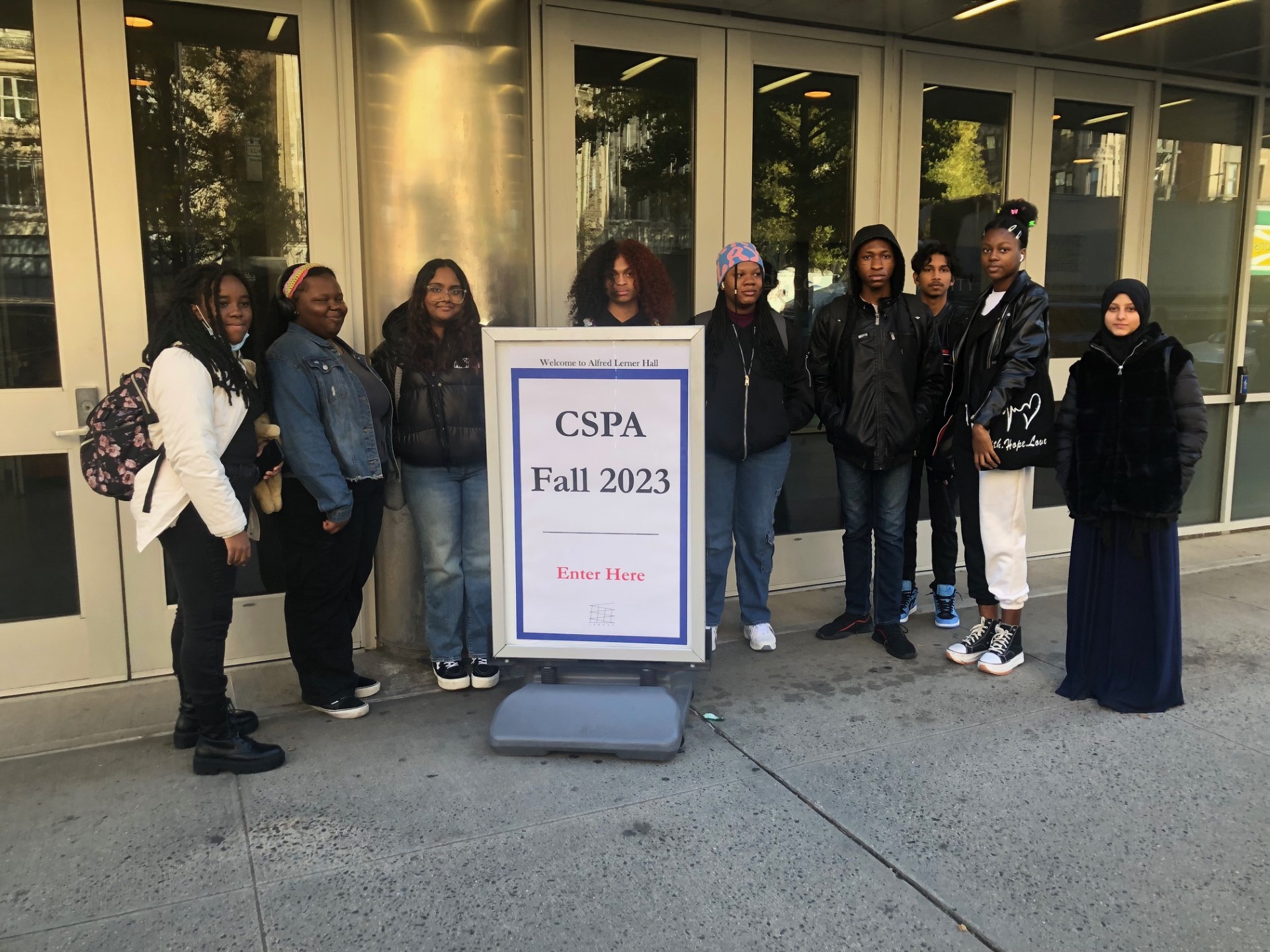 Student Journalists visit Columbia University